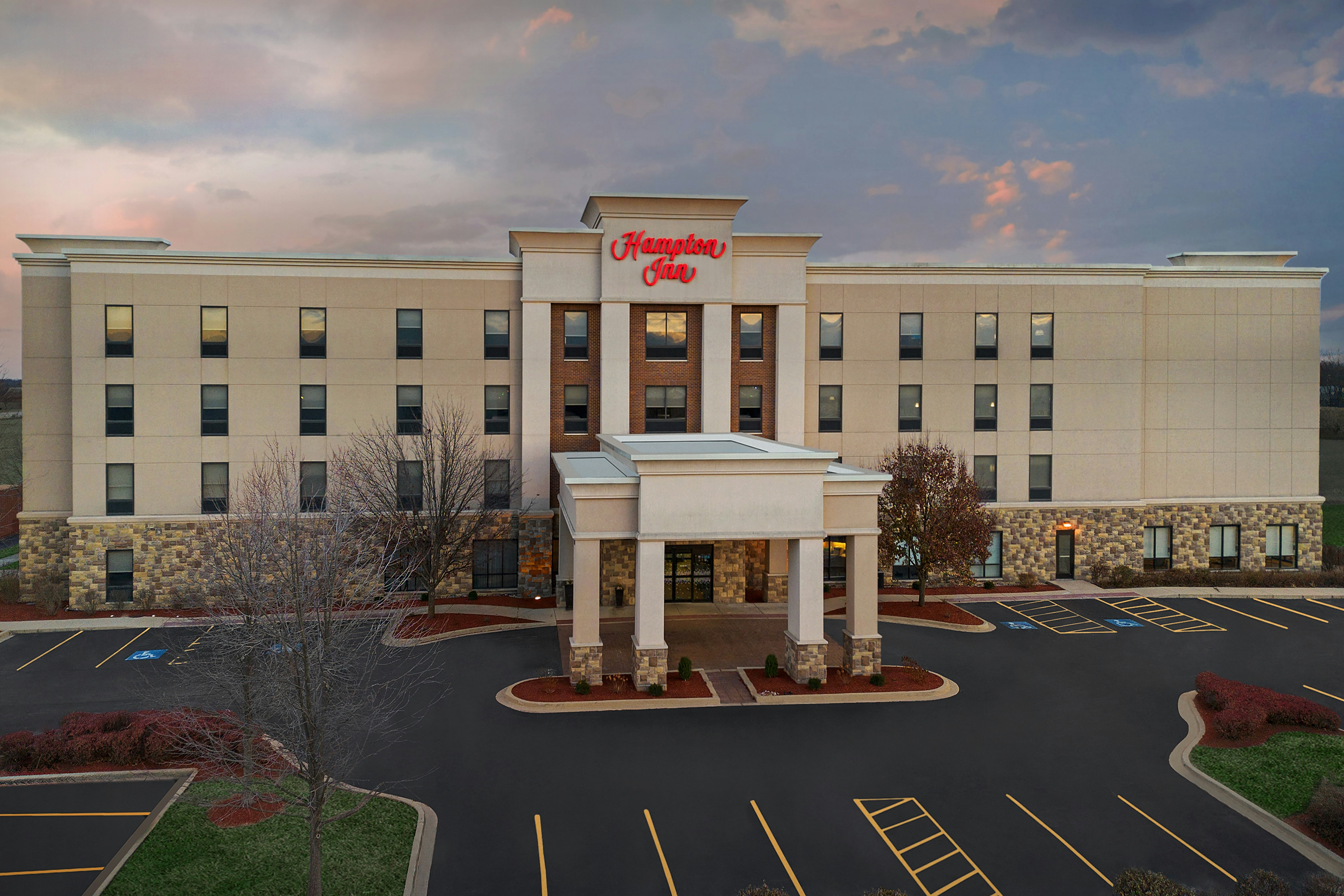 Hampton Inn Yorkville 3/17