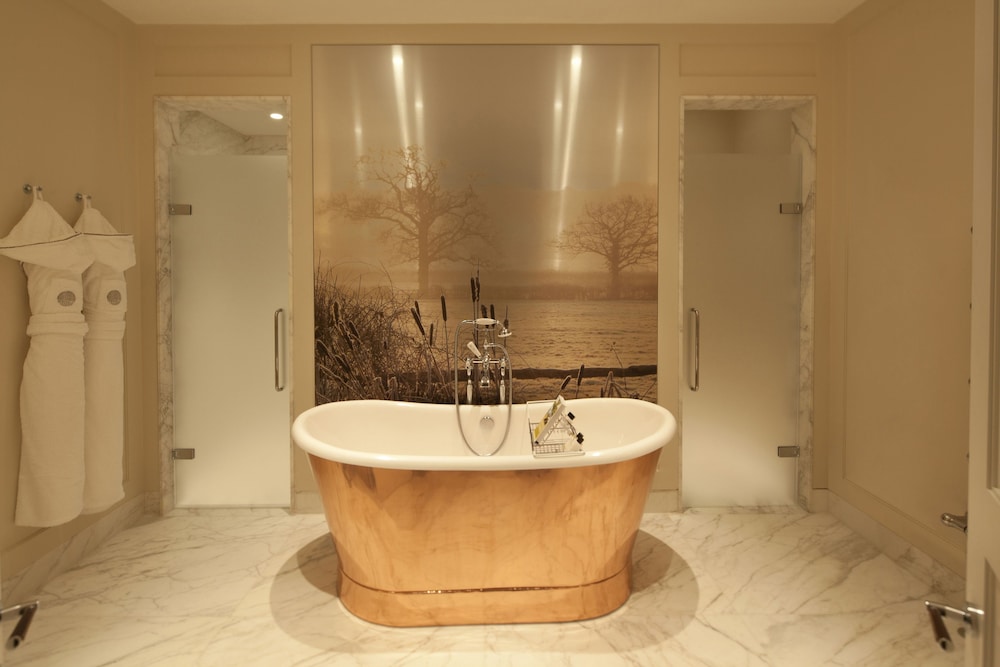 Coworth Park Dorchester Collection 37/77