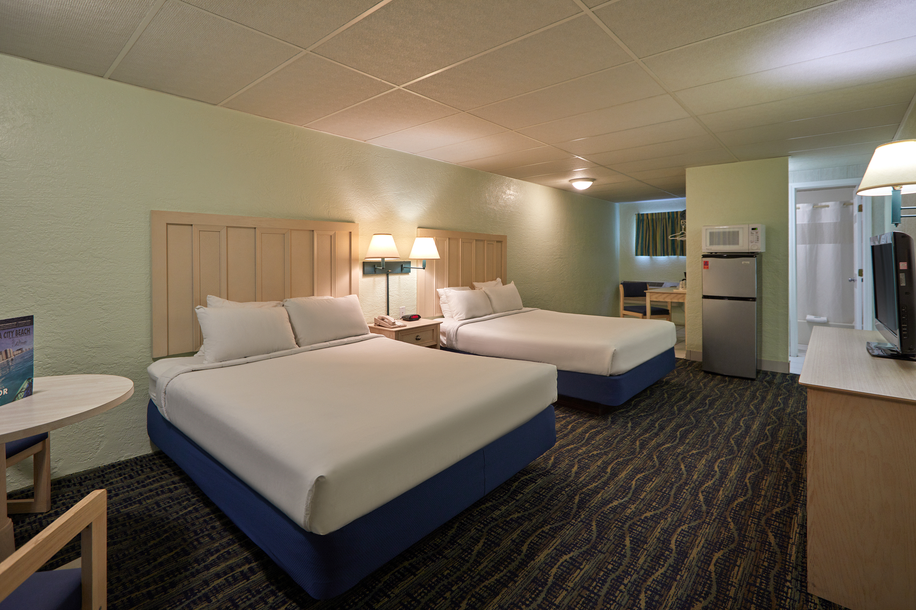 غرفة بسريرين كوين، Palmetto Inn &amp; Suites 2/4