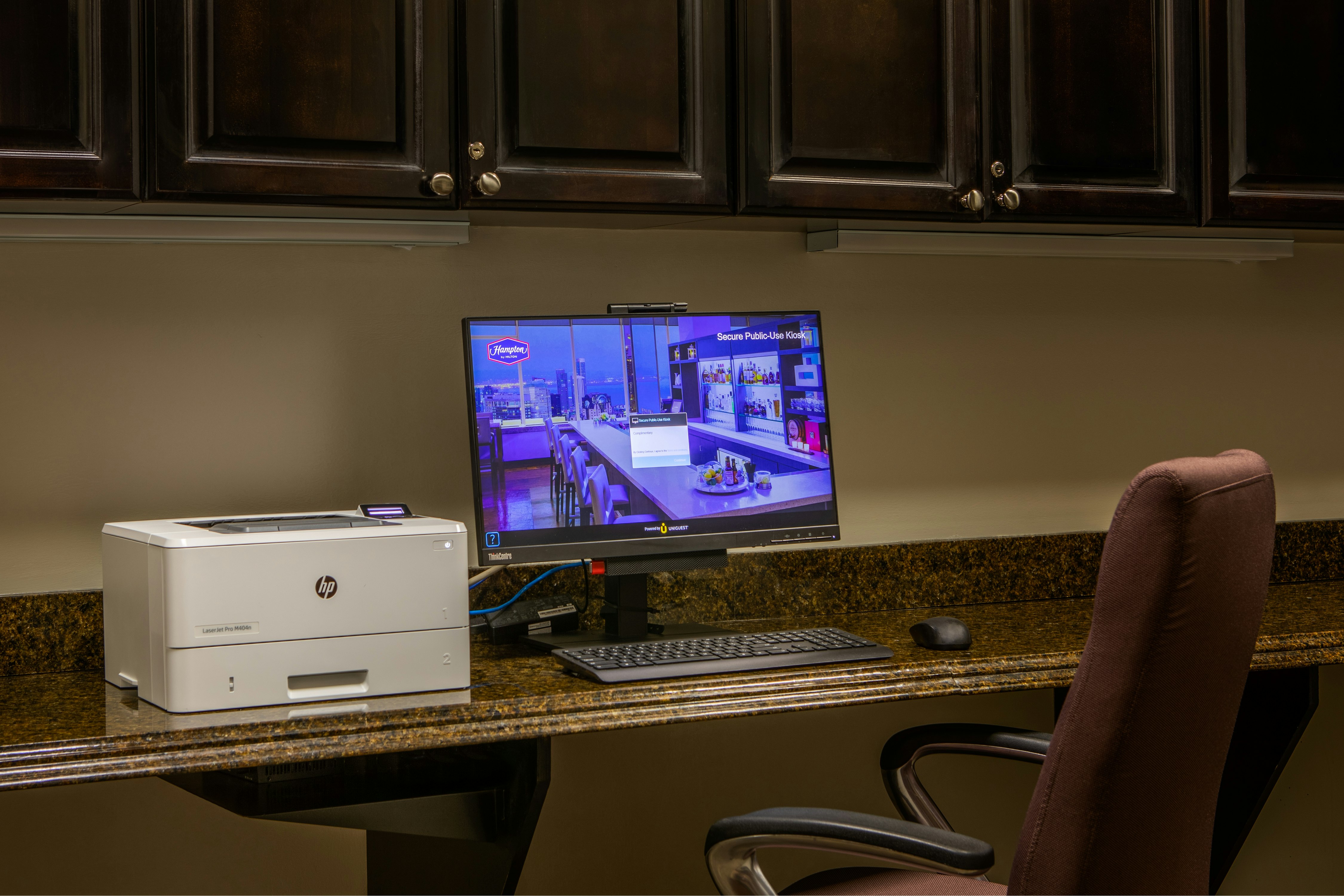 Hampton Inn Suites Boerne 53/63