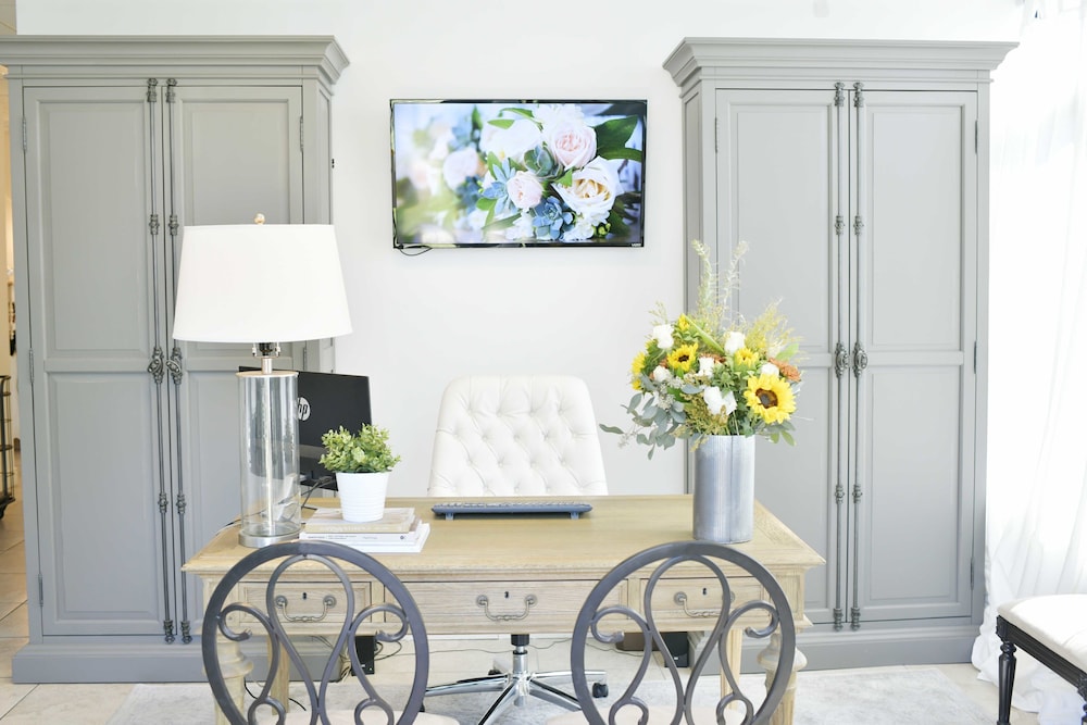 5th East Hall Bed Breakfast 9/46