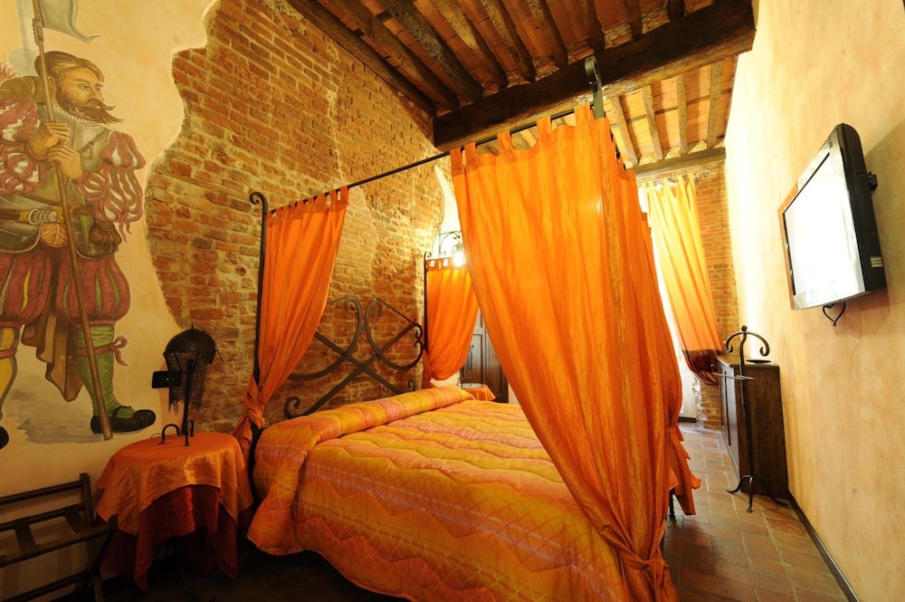 Antica Corte dei Principi 28/50