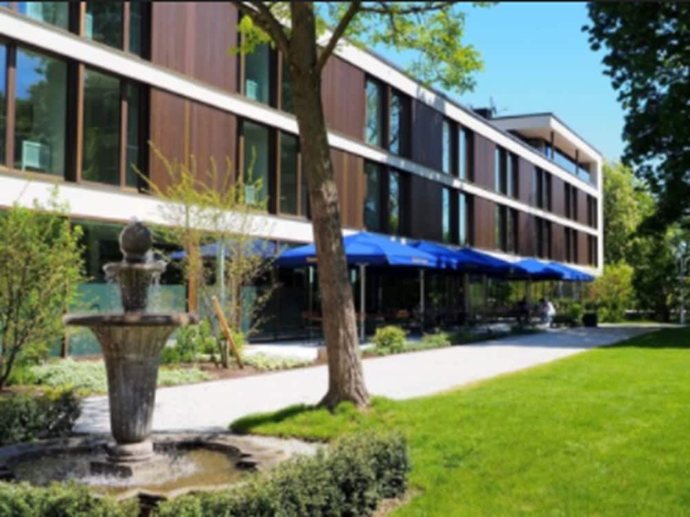 Jugend und Familienhotel Augustin 3/50