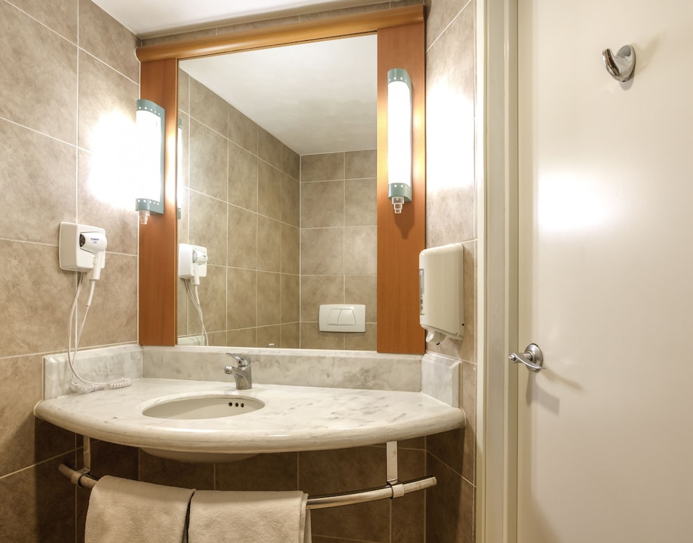 Ibis Aguascalientes Norte 56/56