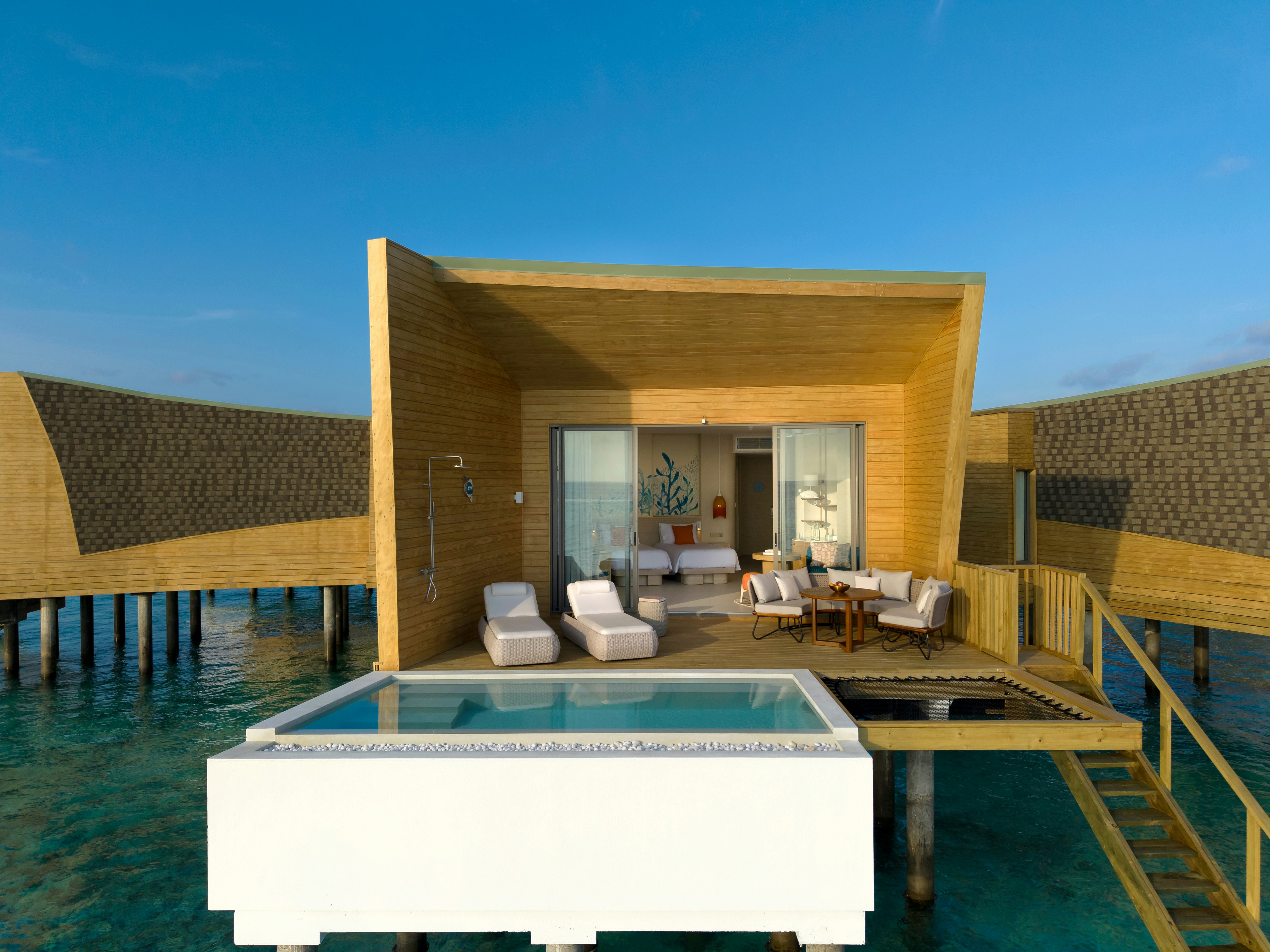 Overwater, Hollywood, Pool, Mirage, Sunset, Villa, Twin Beds