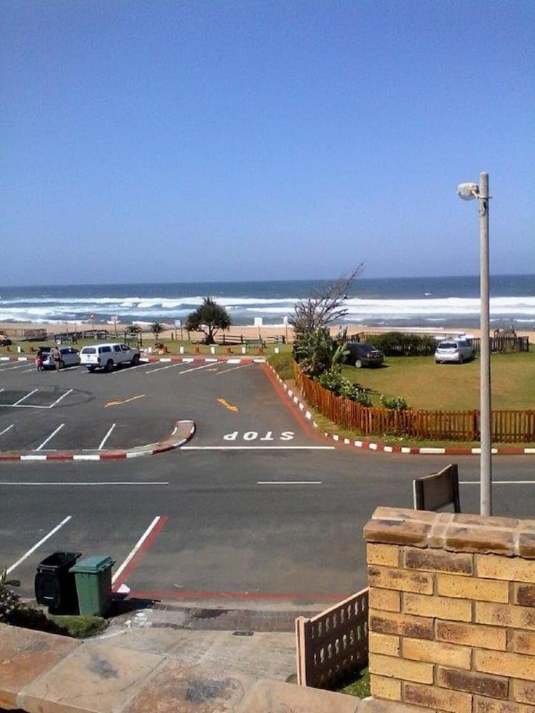 Beachfront Cabanas 29/34