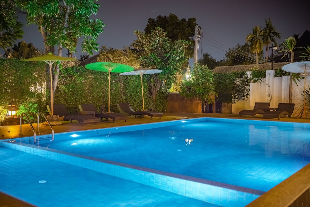 Monmuang Resort 52/74