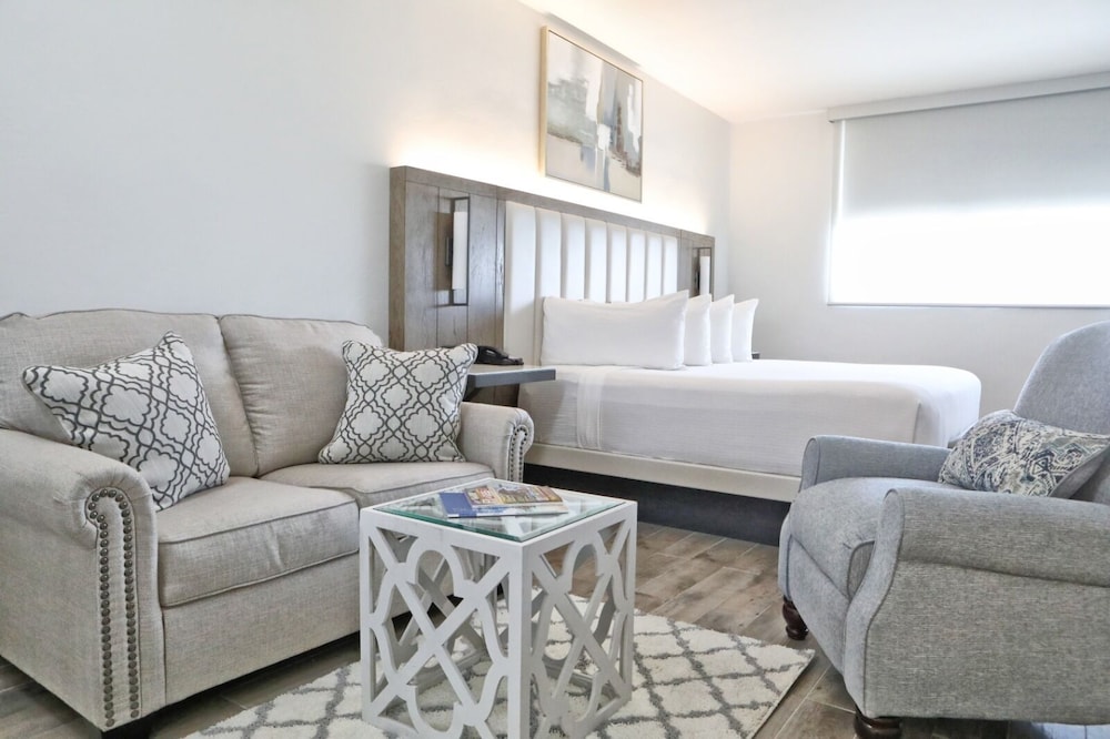 San Juan Airport Hotel 36/47