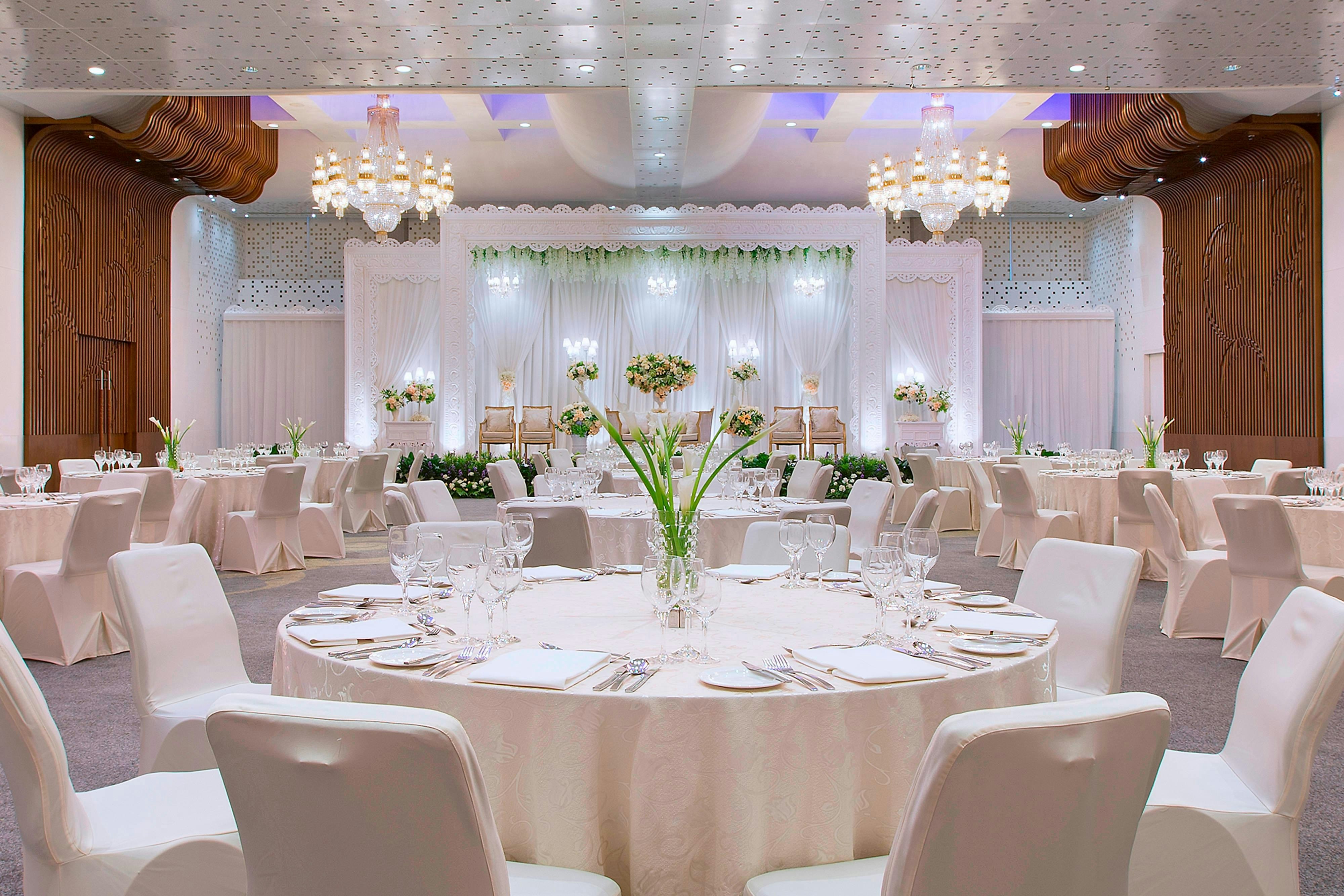 LE MERIDIEN JAKARTA 65/68