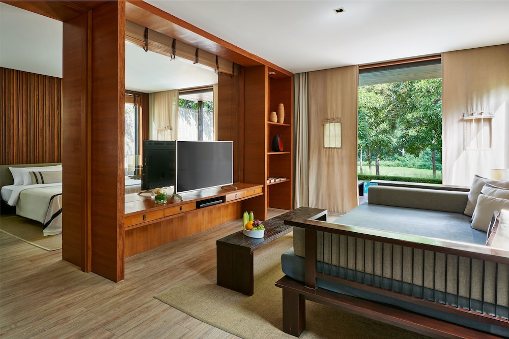 MUTHI MAYA FOREST POOL VILLA RESORT 52/78