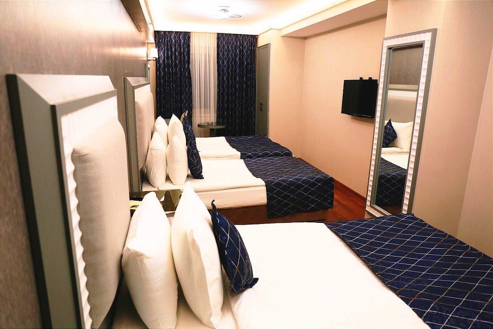 Mineo Park Hotel 47/58