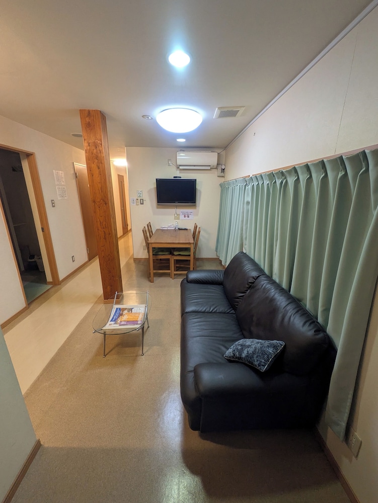 Hotel Meigetsu 33/50