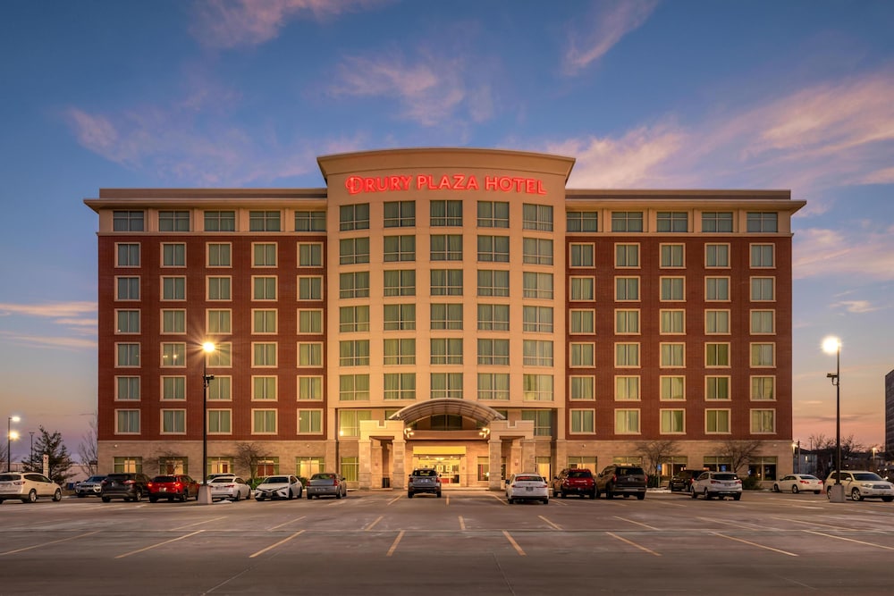 Drury Inn & Suites St Louis Brentwood 1/50