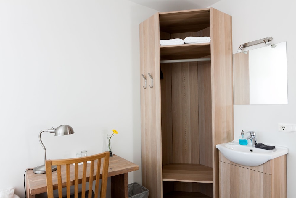 Kef Guesthouse 47/47