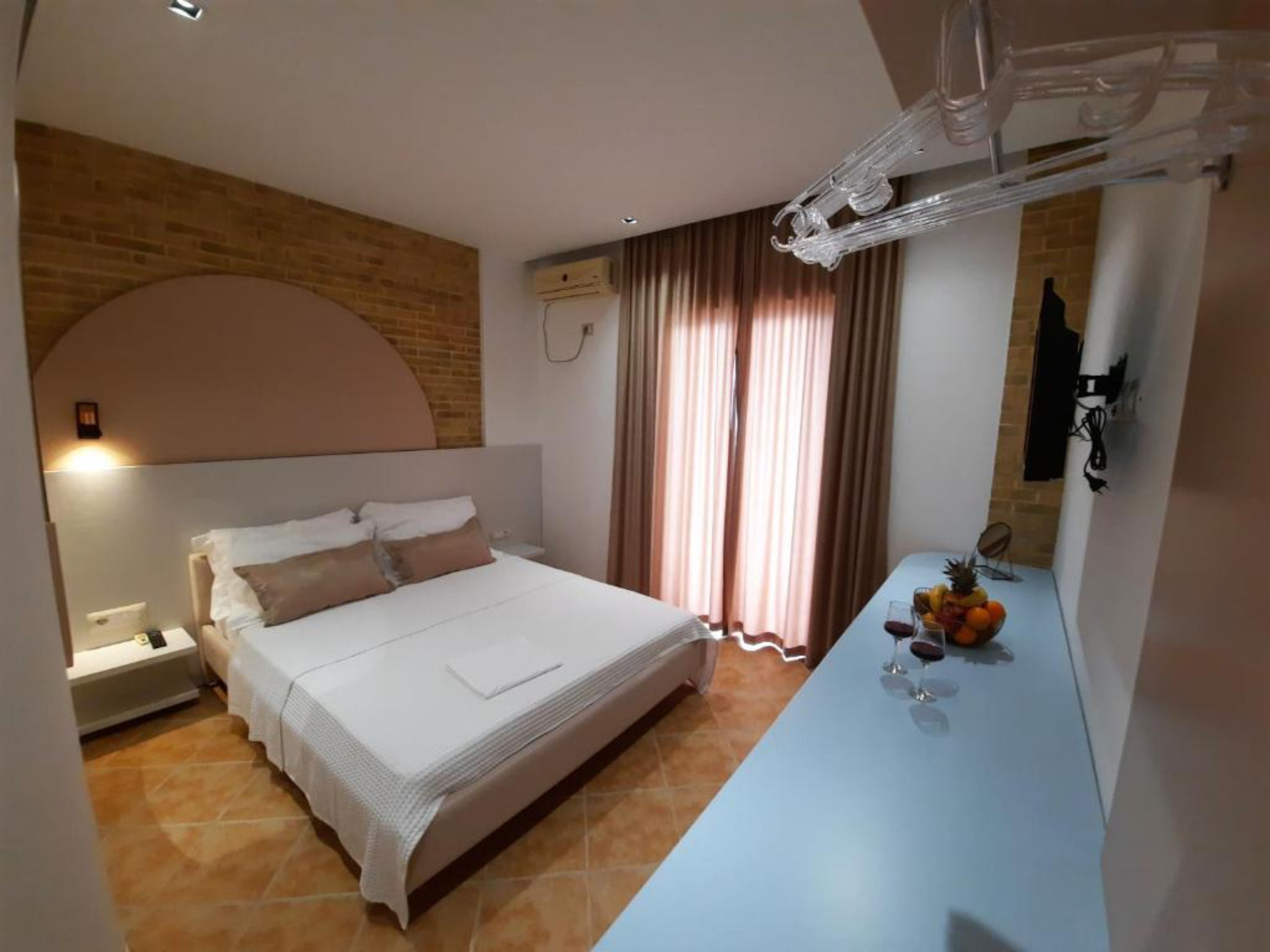 Superior, King Bed, Sea View, Hotel Piccollino 6/10