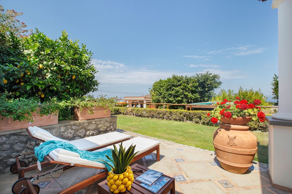 Relais 2 Pini Capri 34/38