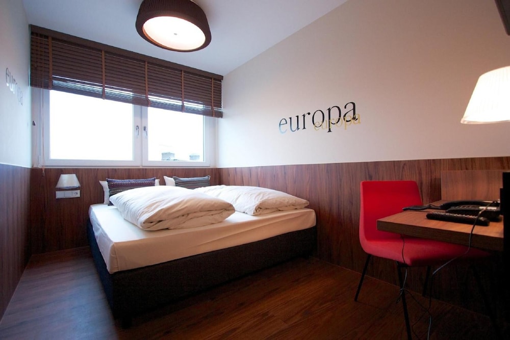 Hotel Europa Life 12/48