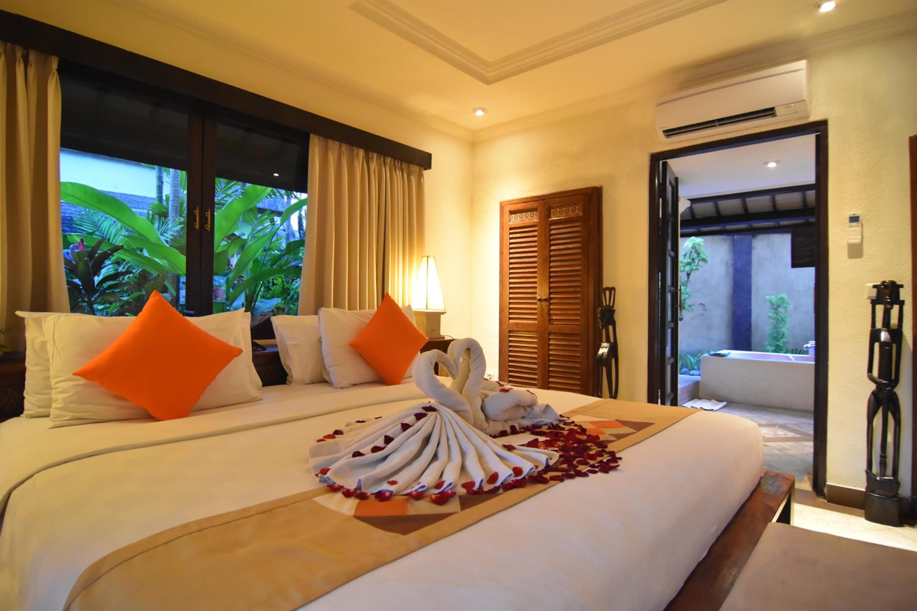 Lumbung, Deluxe, King Bed
