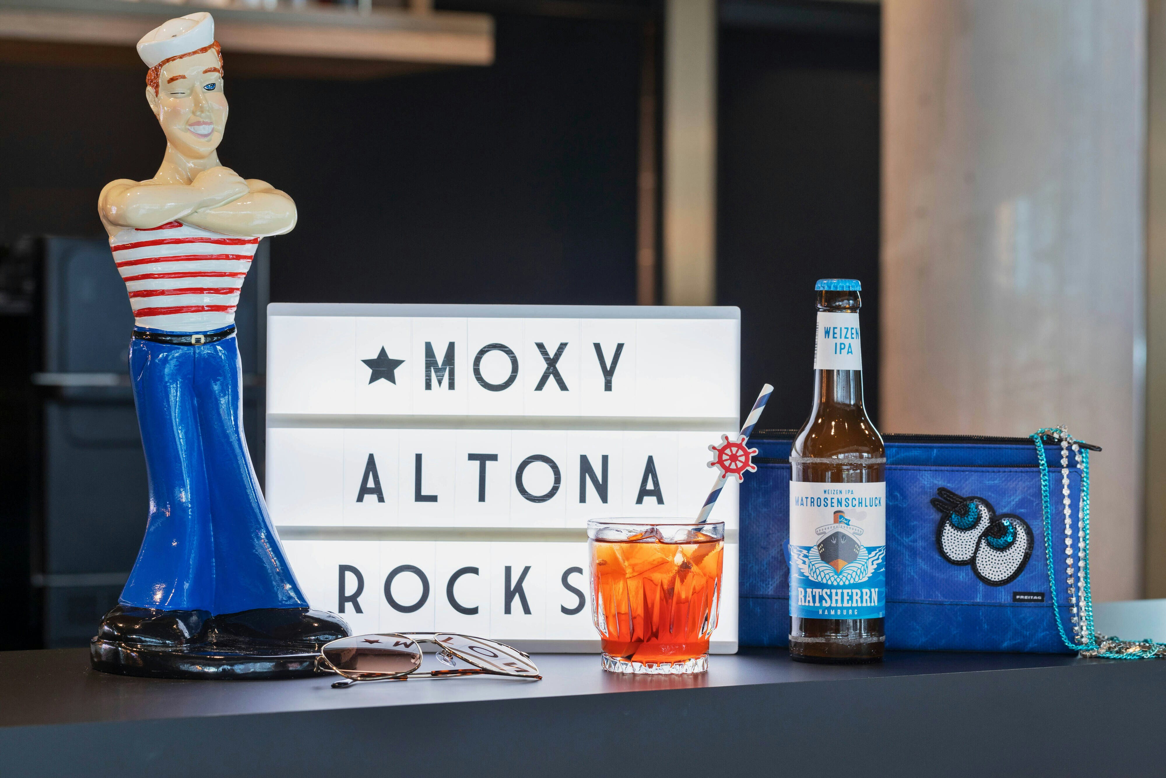 Moxy Hamburg Altona 12/24