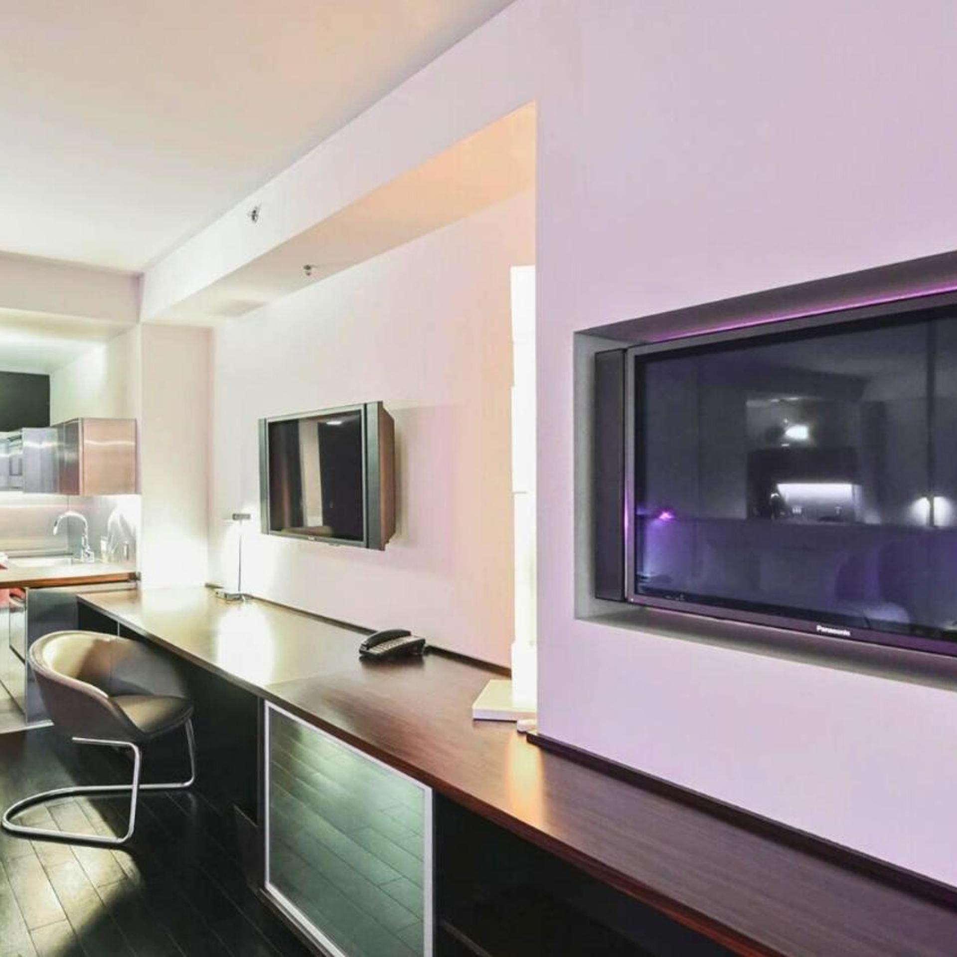 StripSuite Palms Place BALCONY Hotel,Resort & Casino - NO RESORT FEE 28/47