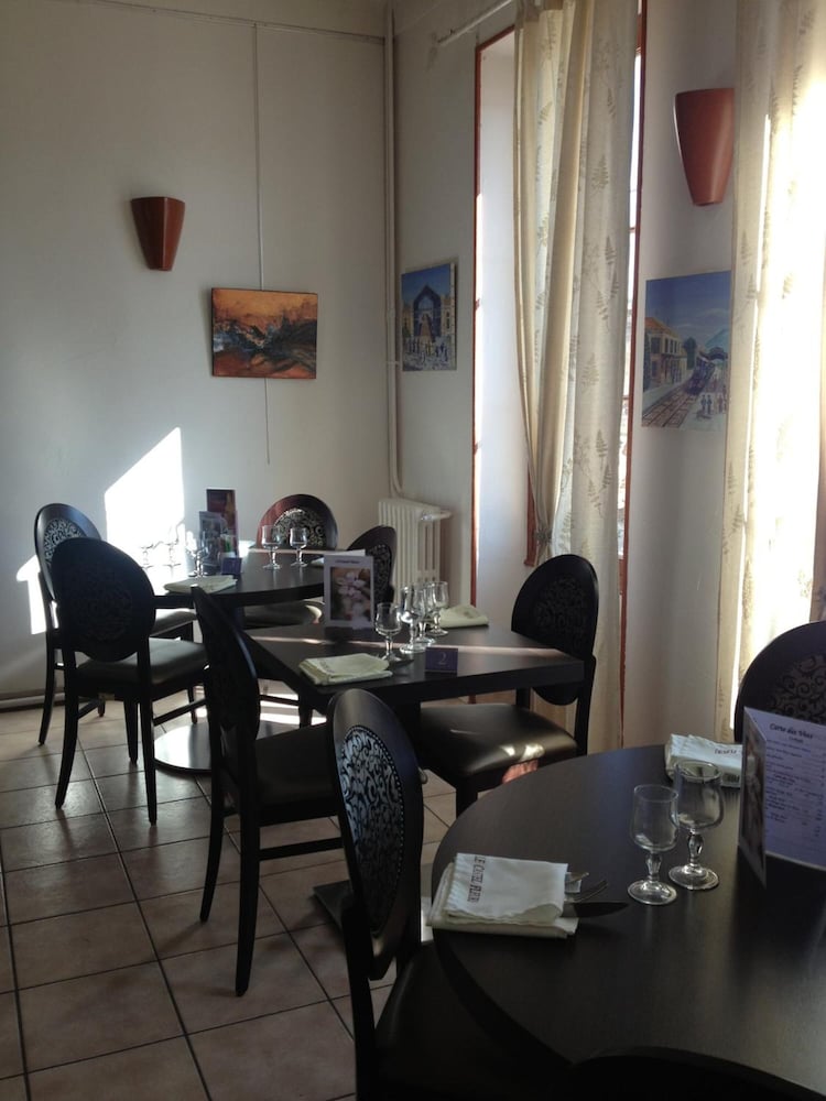 Hotel Restaurant Le Castel Fleuri 40/50