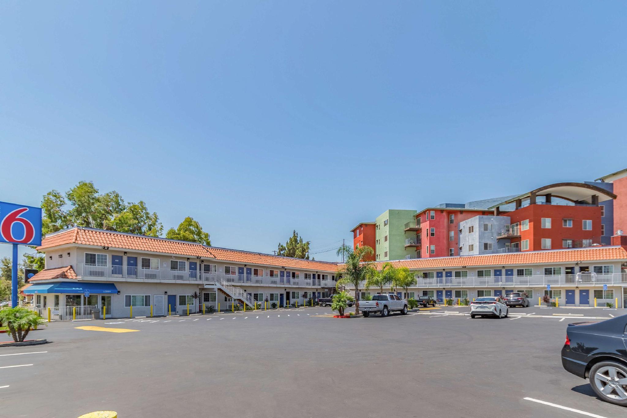 Motel6 National City, CA 18/24