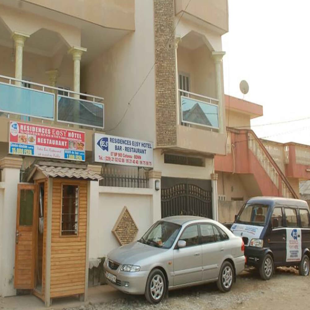 Residences Easy Hotel 36/50