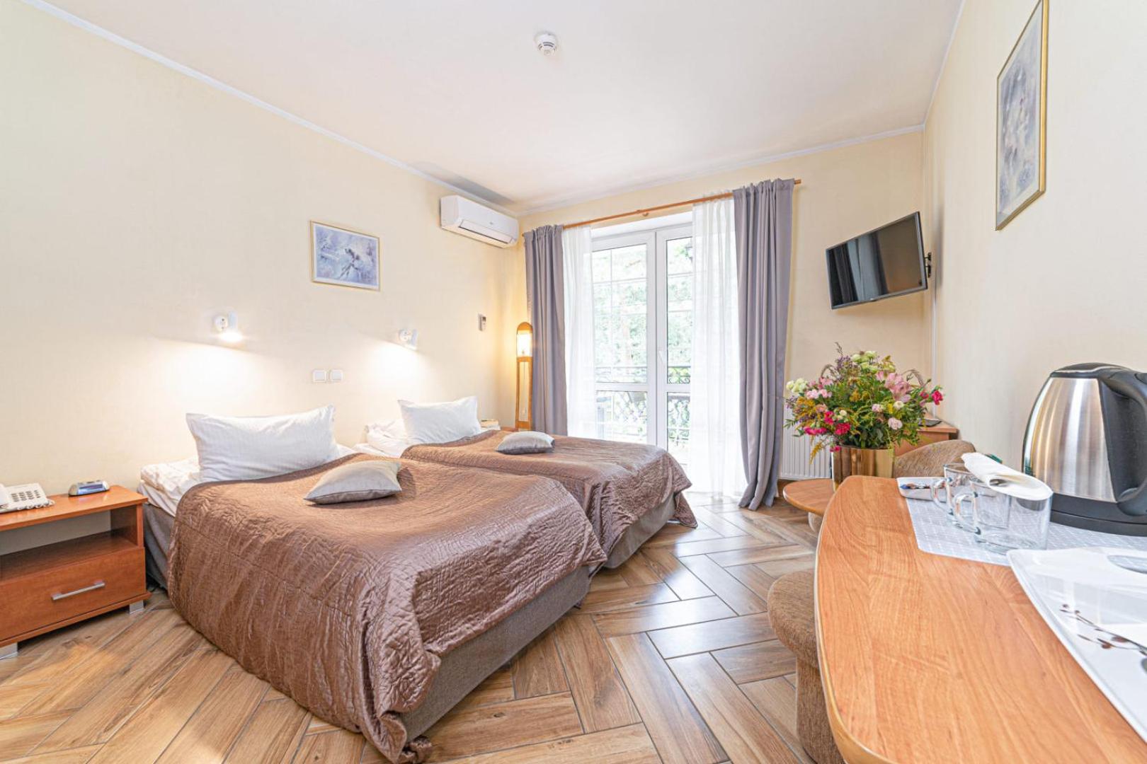 Family, Studio, Balcony or Terrace