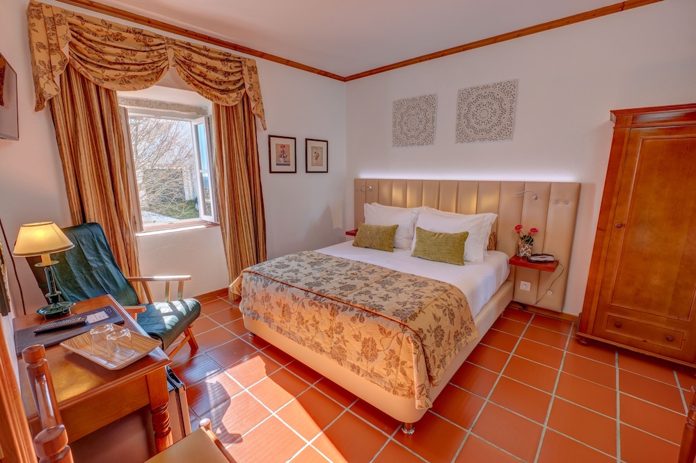 Hotel Dom Manuel 13/50