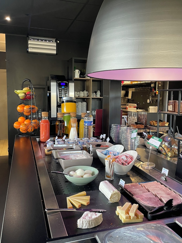 Brit Hotel Quimper Sud 35/60