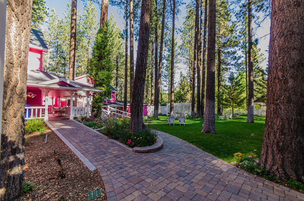 Apples Bed Breakfast 63/71