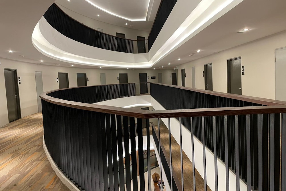 Roxy Hotel Serian 11/40