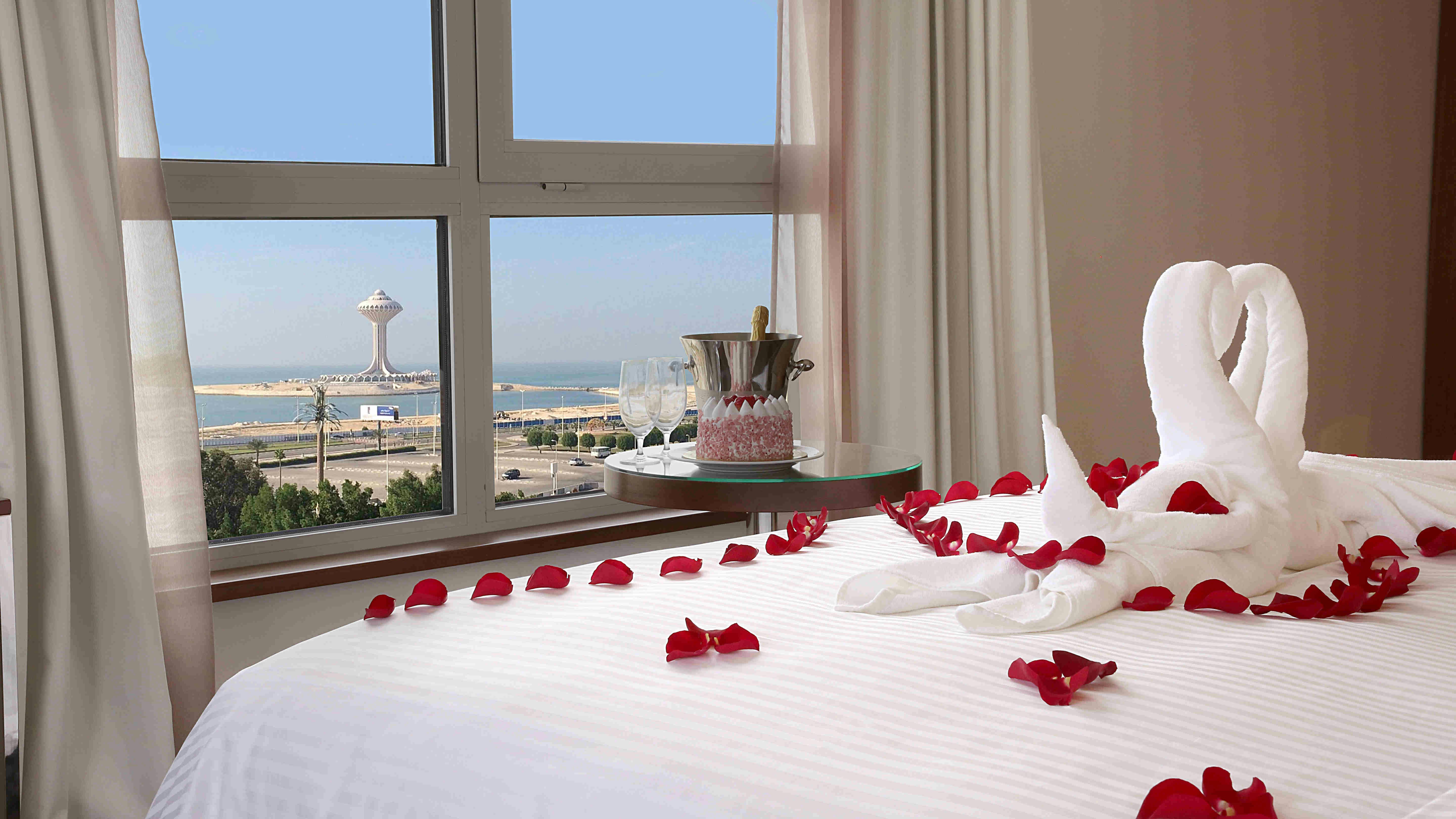 سنترو كورنيش الخبر من روتانا(Centro Corniche Al Khobar By Rotana) 35/85