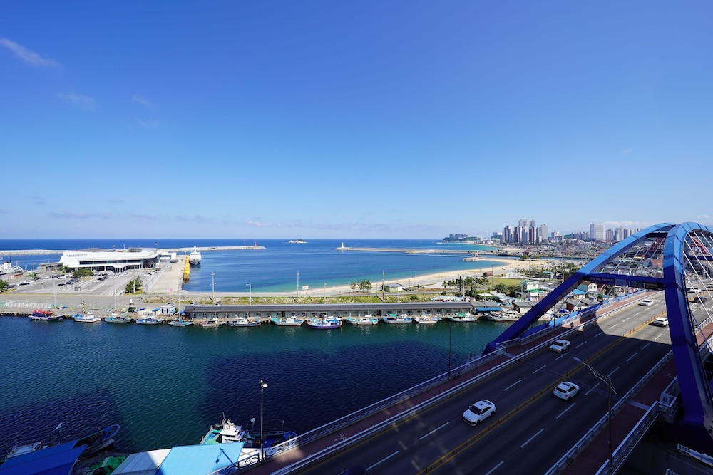 UH Flat the Sokcho 44/50