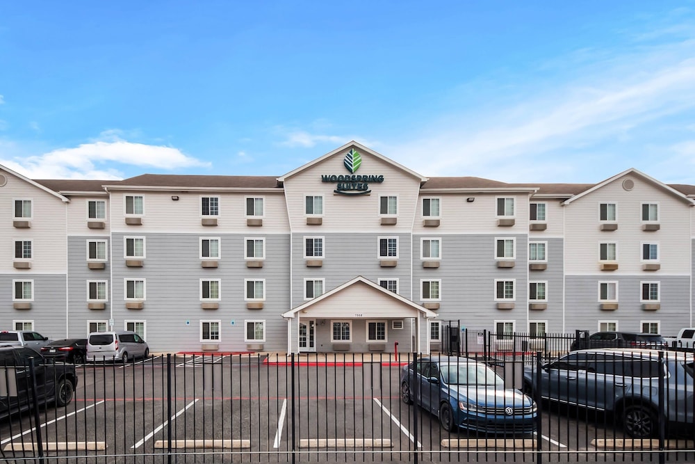 WoodSpring Suites San Antonio South photo3