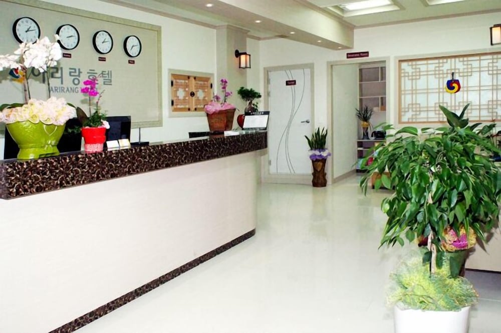 Arirang Hotel 9/50
