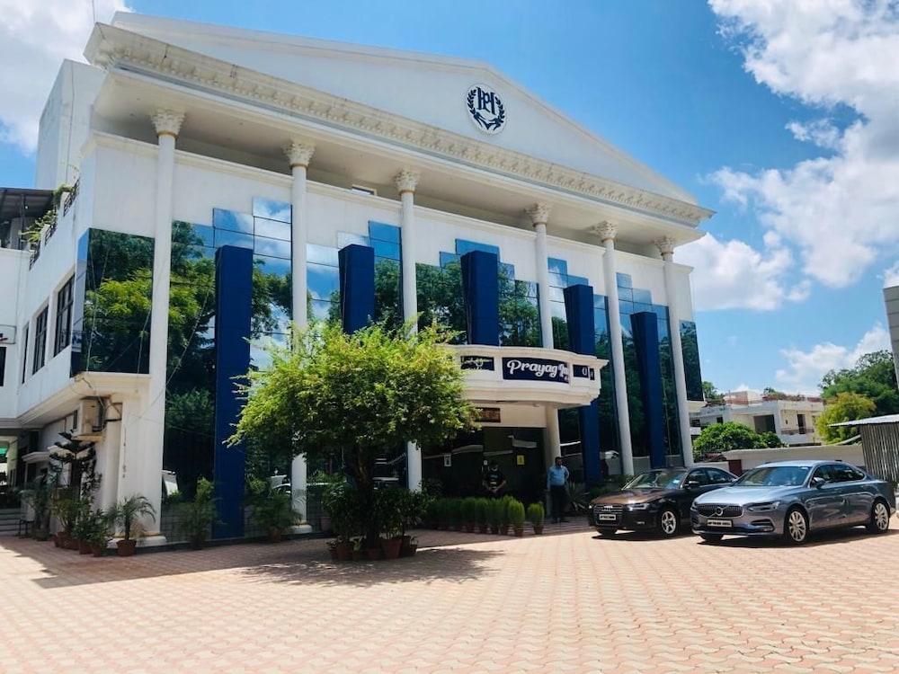 HOTEL PRAYAG INN 33/45
