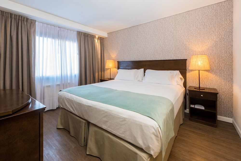 Calafate Parque Hotel 11/66