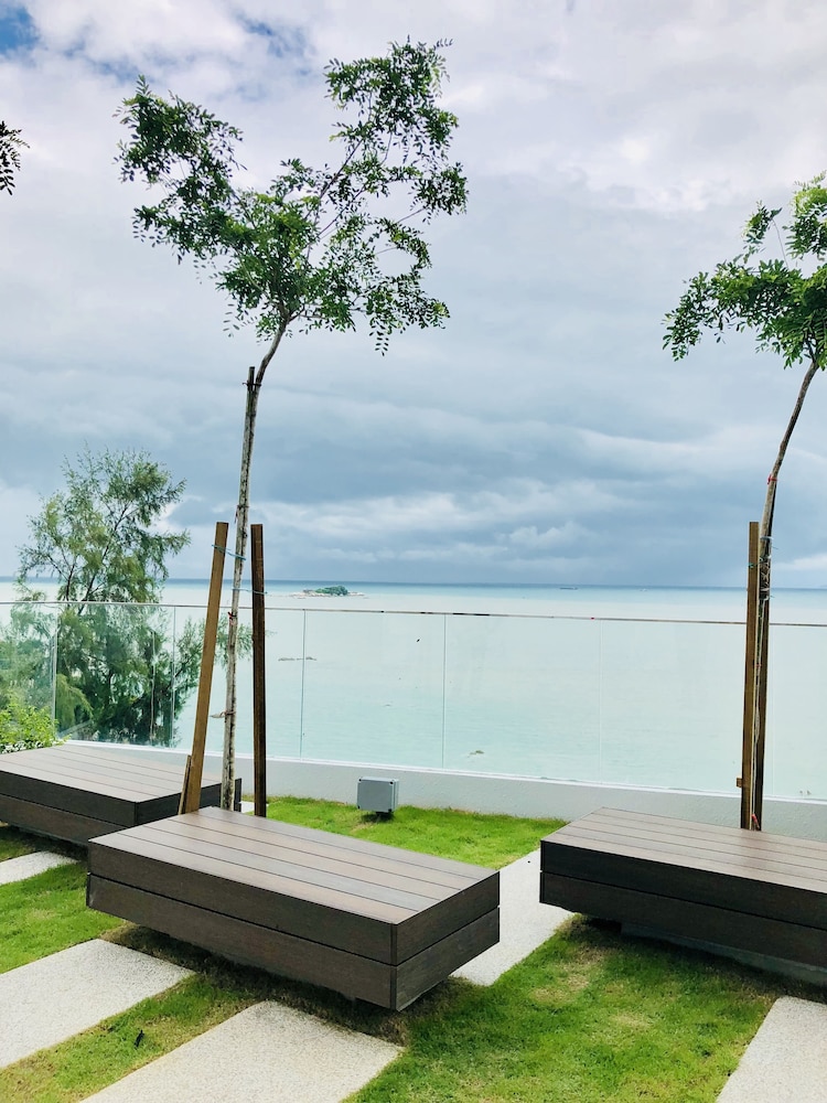 TANJUNG POINT RESIDENCES 30/37