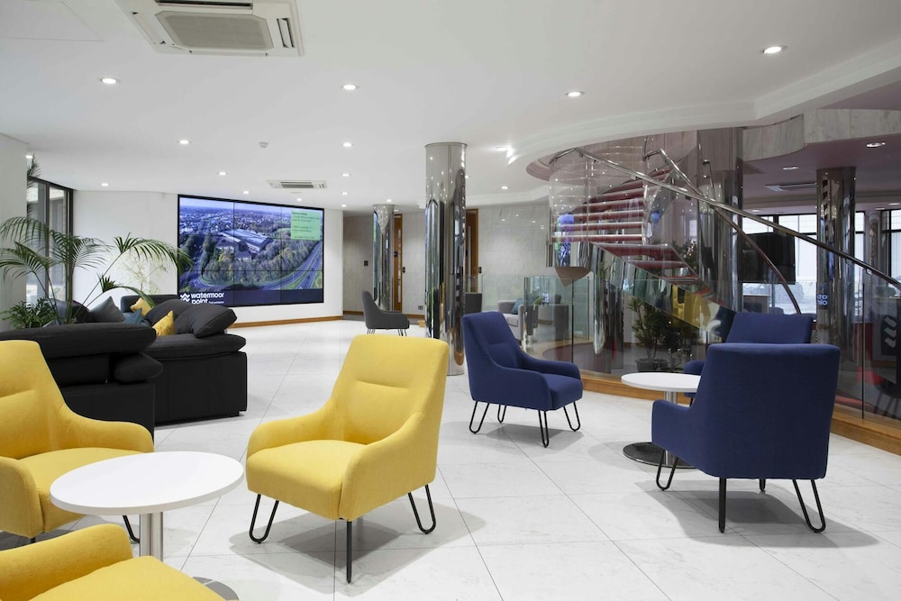 Riverside House 33/40