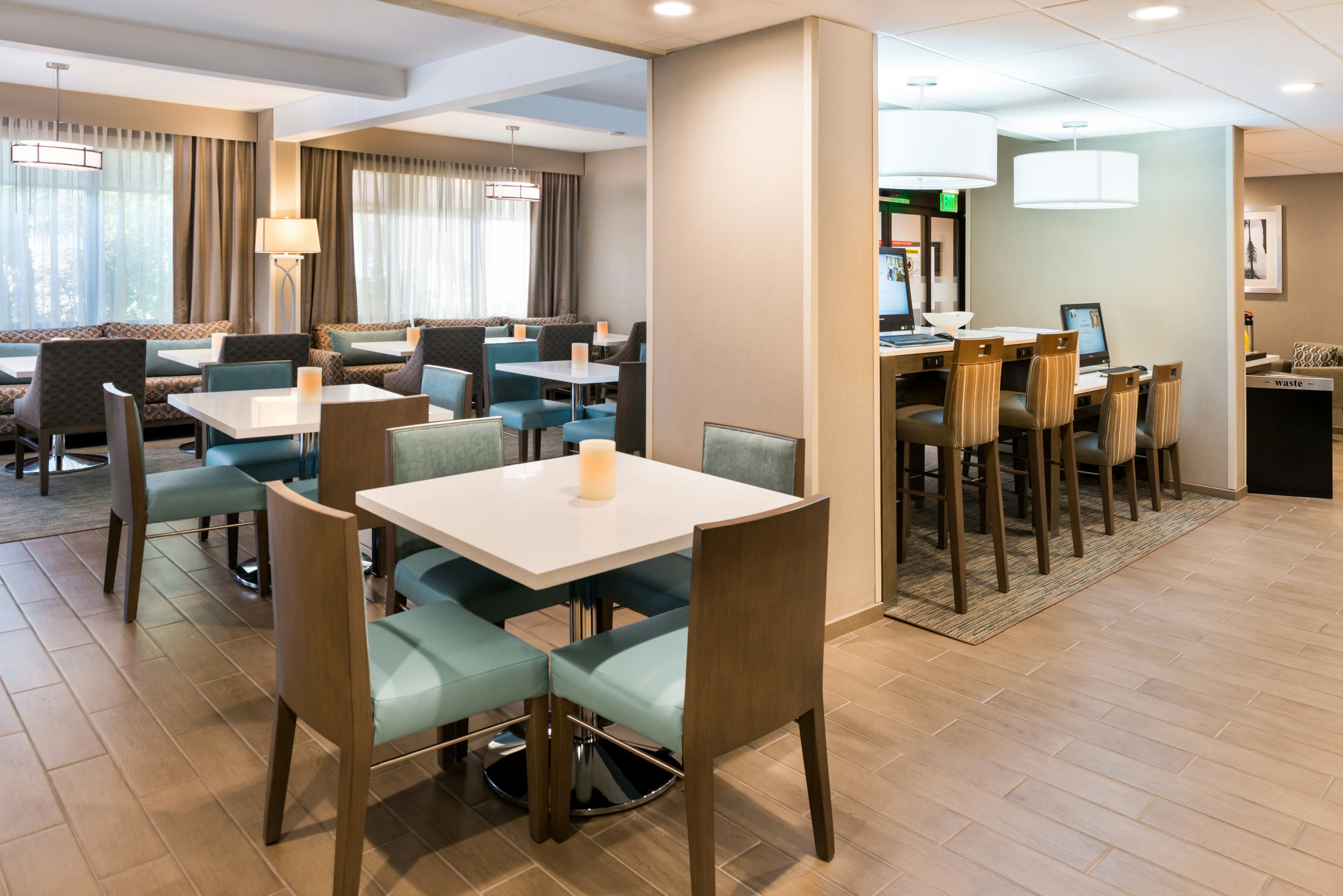 Hampton Inn Los Angeles West Covina 42/52