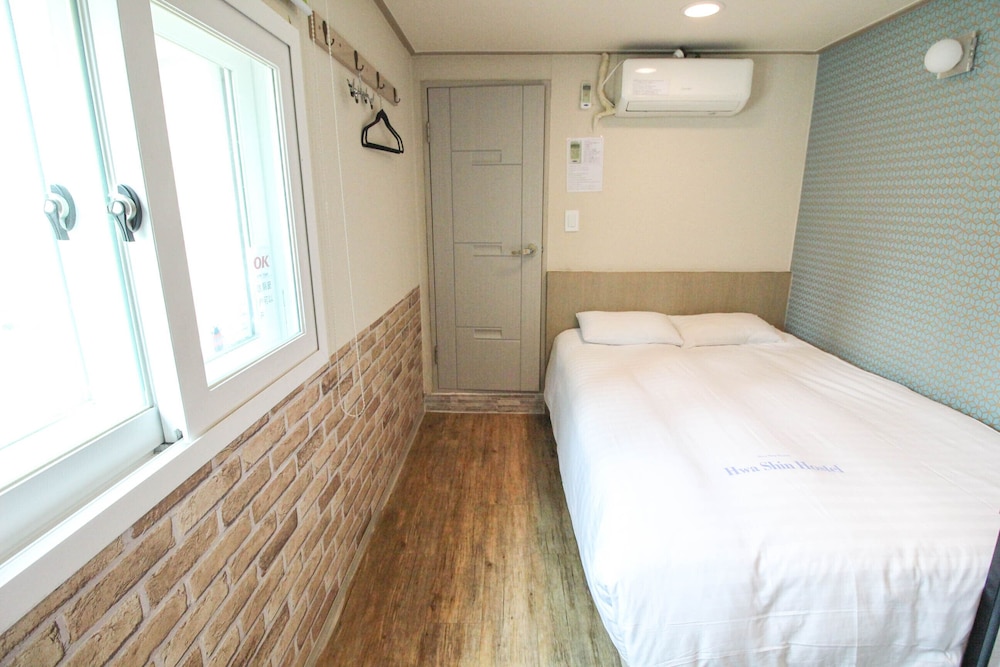 STANDARD, DOUBLE BED