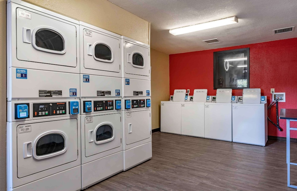 Extended Stay America - Lexington - Nicholasville Road 3/37