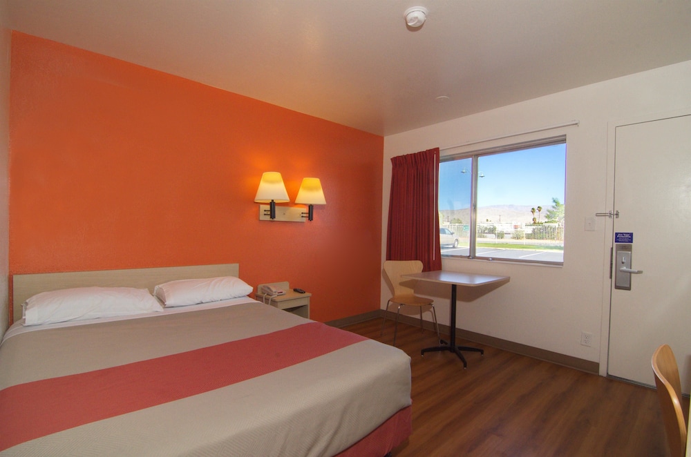 Motel6 Indio, CA - Palm Springs 21/39