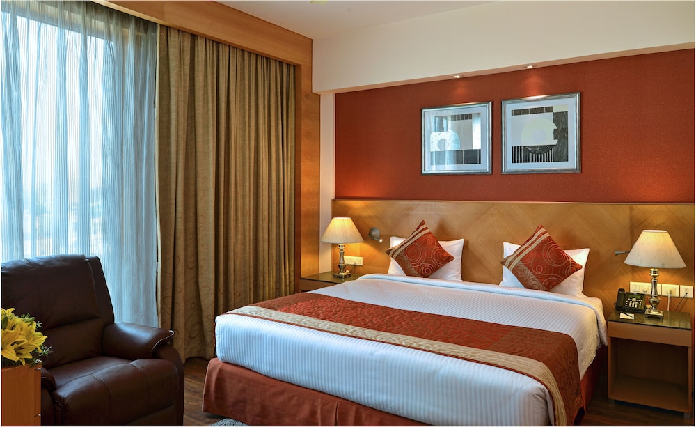 Savoy Suites Manesar 9/59
