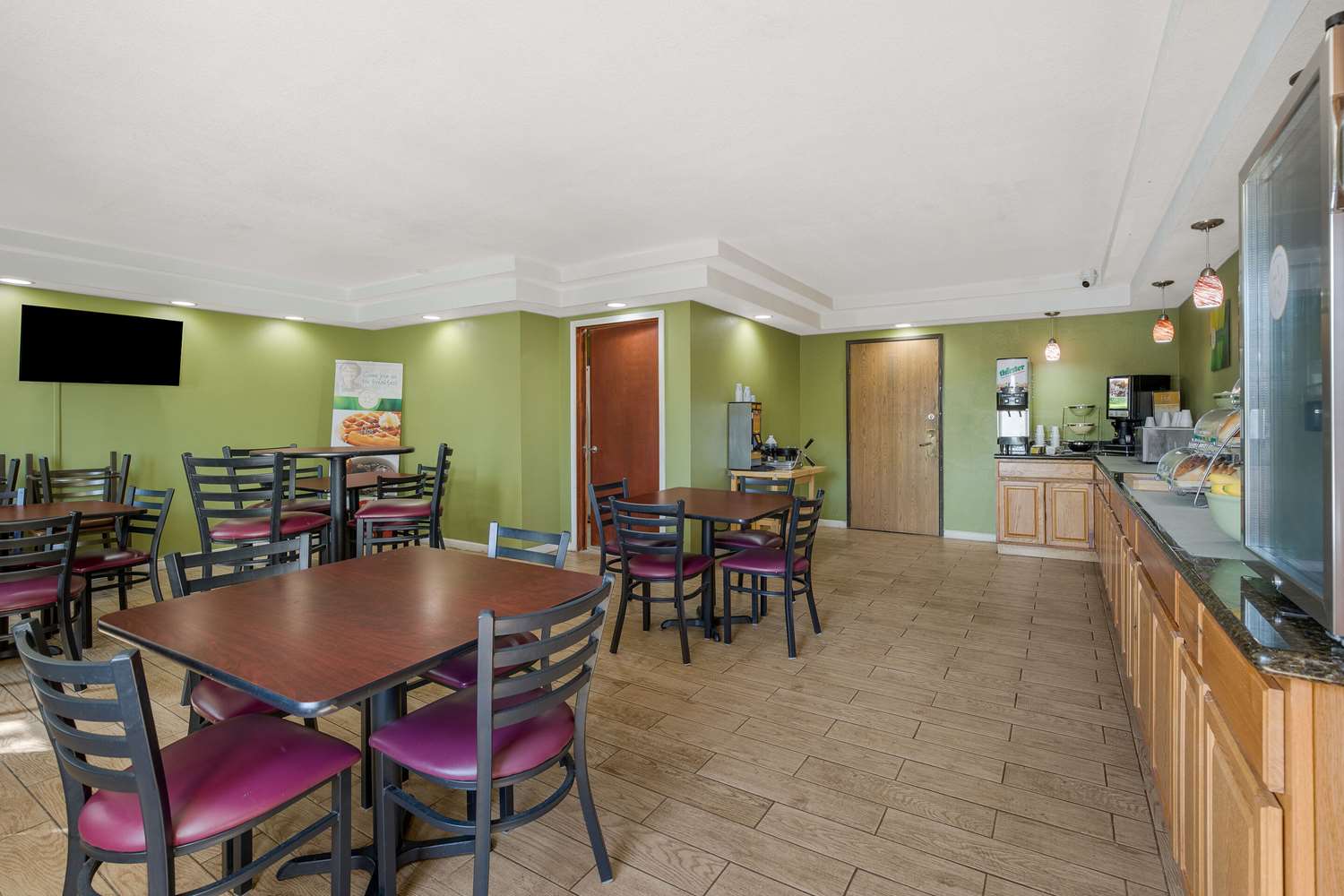 Quality Inn Ashland I-70 and US 250 27/31