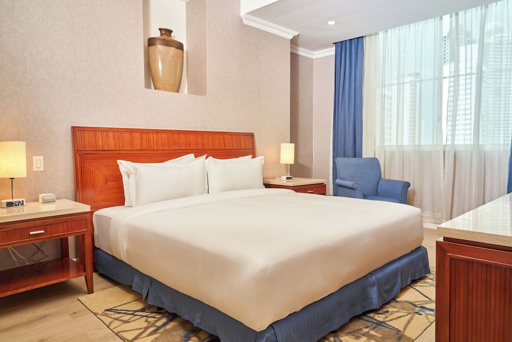 غرفة قياسية بسرير كينج، Waymore Hotel Spa & Casino 2/5