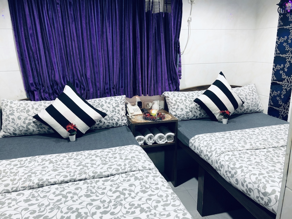 Premium Lounge 14/38