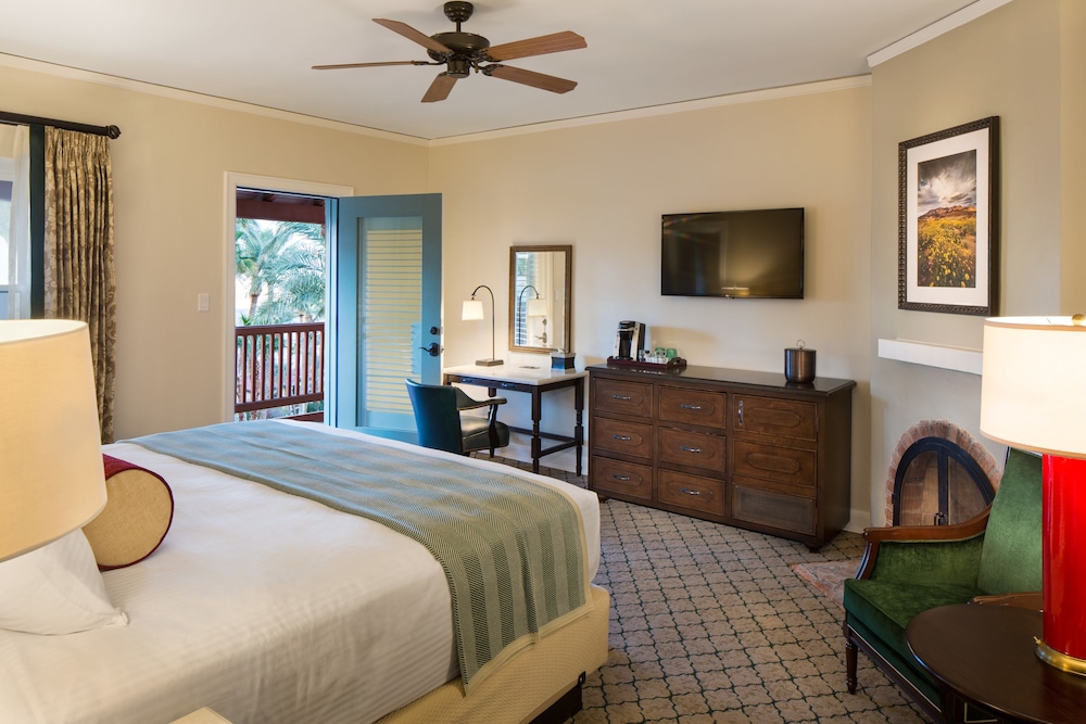 The inn at Death Valley 14/41