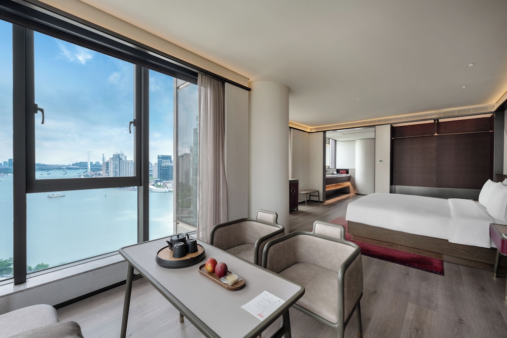 Joya Hotel Shanghai Lujiazui 12/28